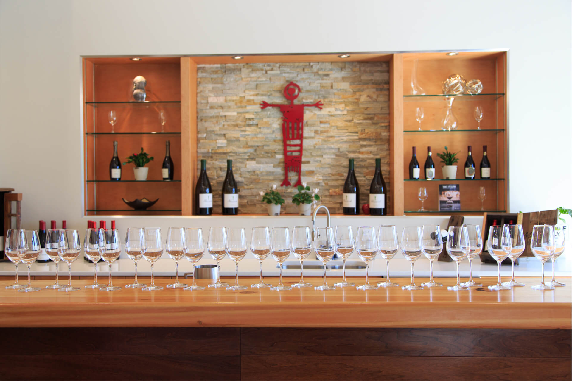 Maverick Estate Winery, Oliver. Winning wine: Bush Vine Syrah 2014